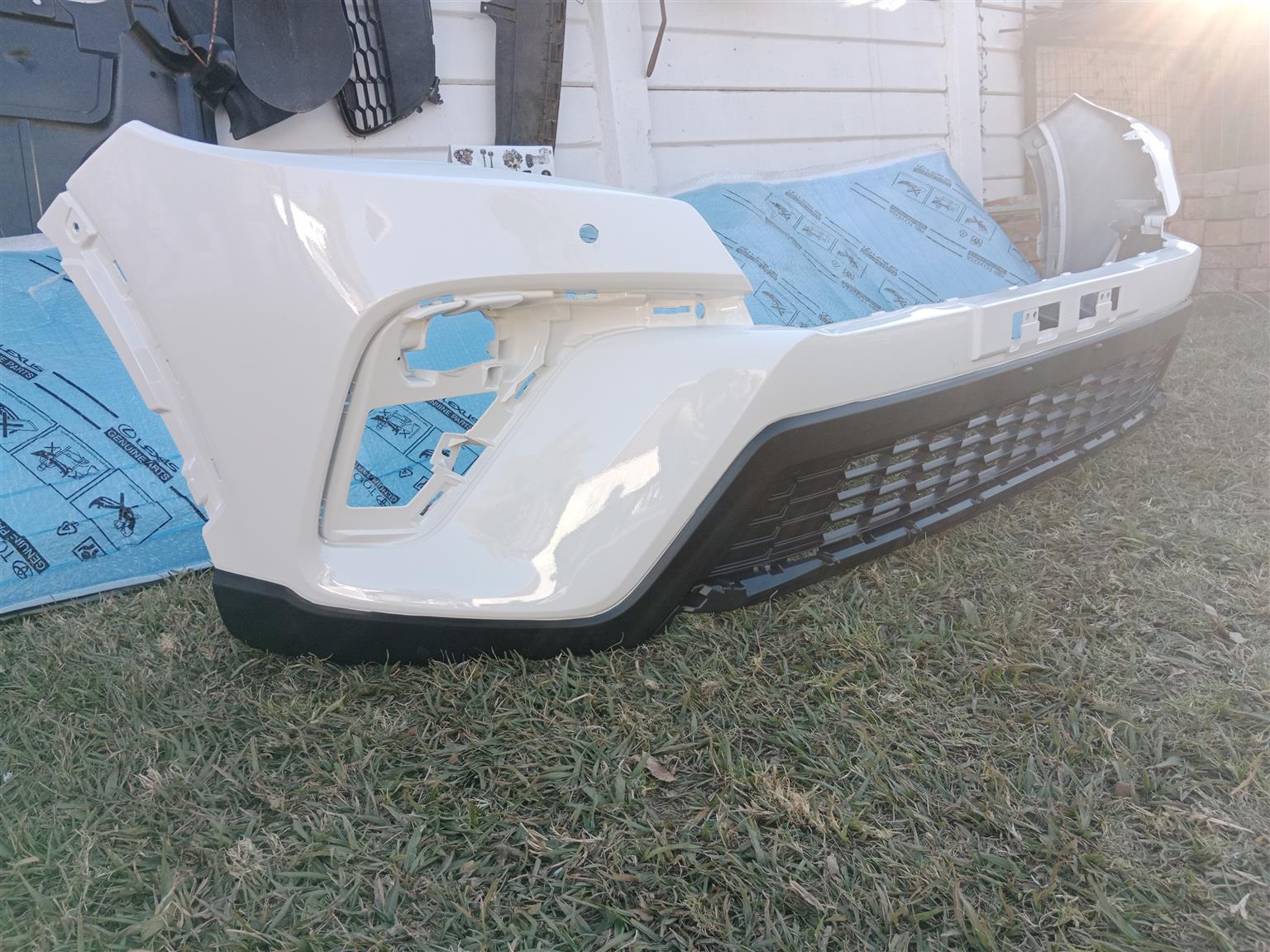 Toyota Corolla Cross 2023 model Front bumper for sale - Private Seller Toyota Corolla Cross 2023 model Front bumper for sale - Private Seller