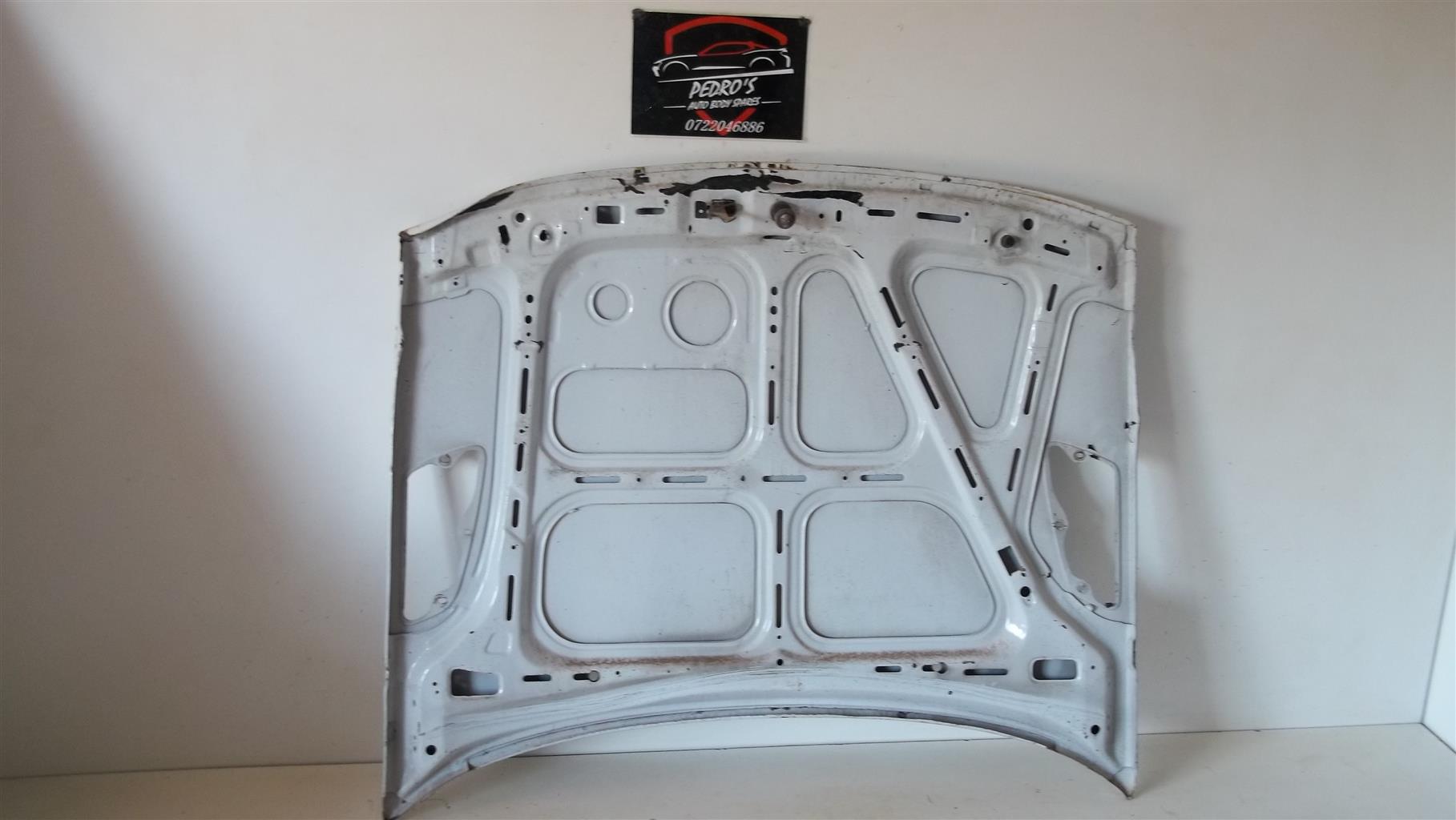 Opel Astra H Bonnet - Private Seller Opel Astra H Bonnet - Private Seller