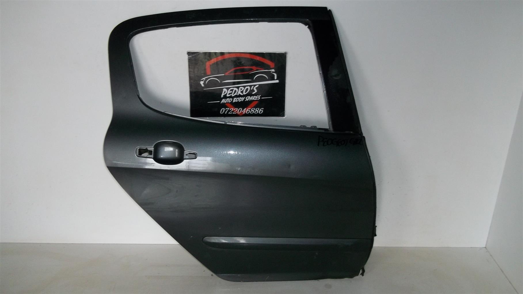 Peugeot 308 (Right) passenger door - Private Seller Peugeot 308 (Right) passenger door - Private Seller