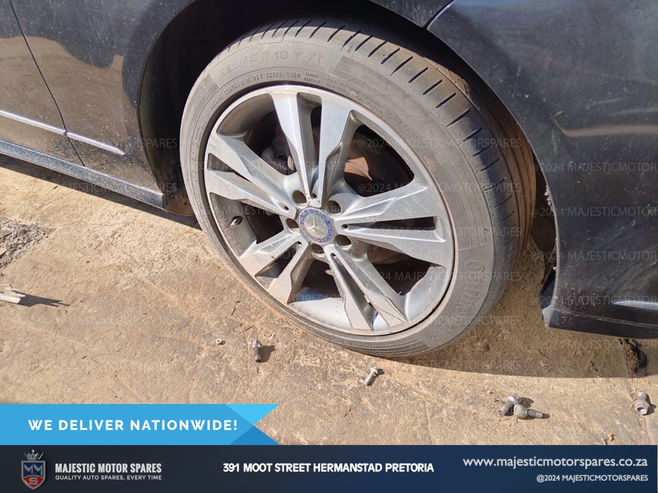 2010 mercedes-benz e200 cgi mag rim tires for sale - Private Seller 2010 mercedes-benz e200 cgi mag rim tires for sale - Private Seller