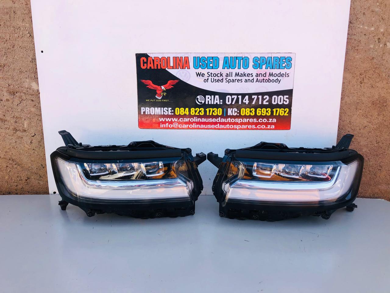 Toyota Land Cruiser L300 left and right side LED xenon headlight (2022) - Private Seller Toyota Land Cruiser L300 left and right side LED xenon headlight (2022) - Private Seller