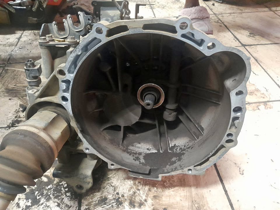 HYUNDAI IX35 G4KD 5SPEED GEARBOX AVAILABLE - Private Seller HYUNDAI IX35 G4KD 5SPEED GEARBOX AVAILABLE - Private Seller
