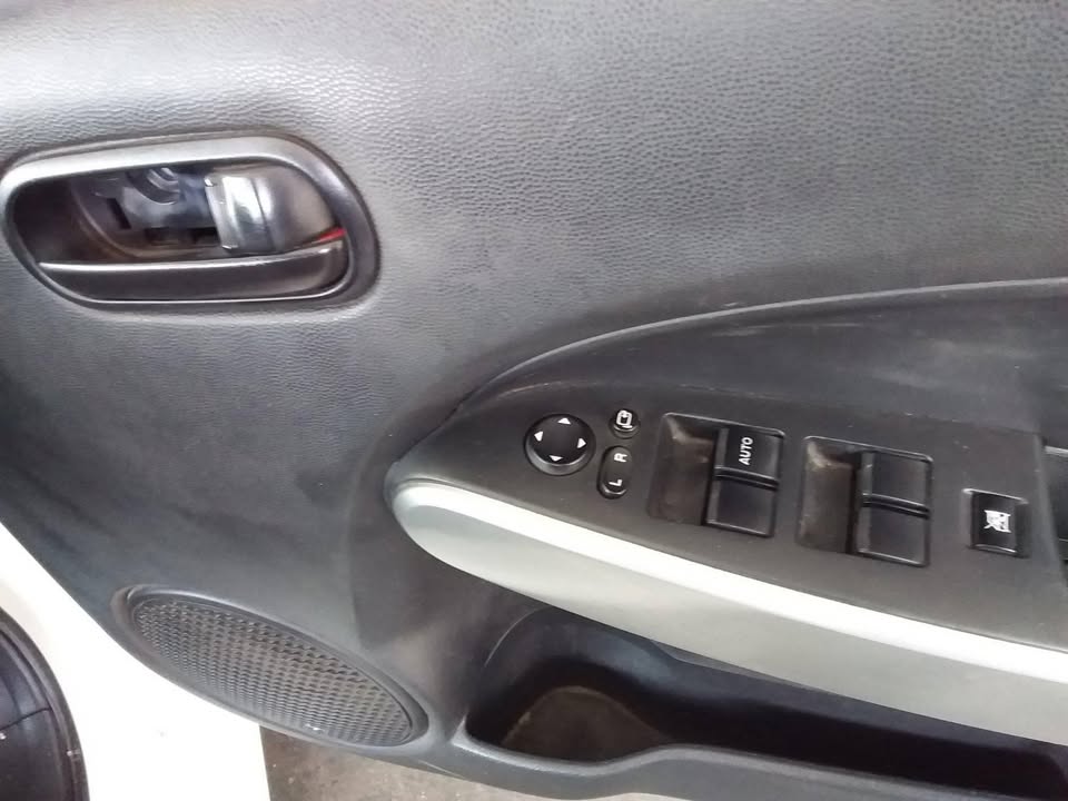 2008 model Mazda 2 hatchback