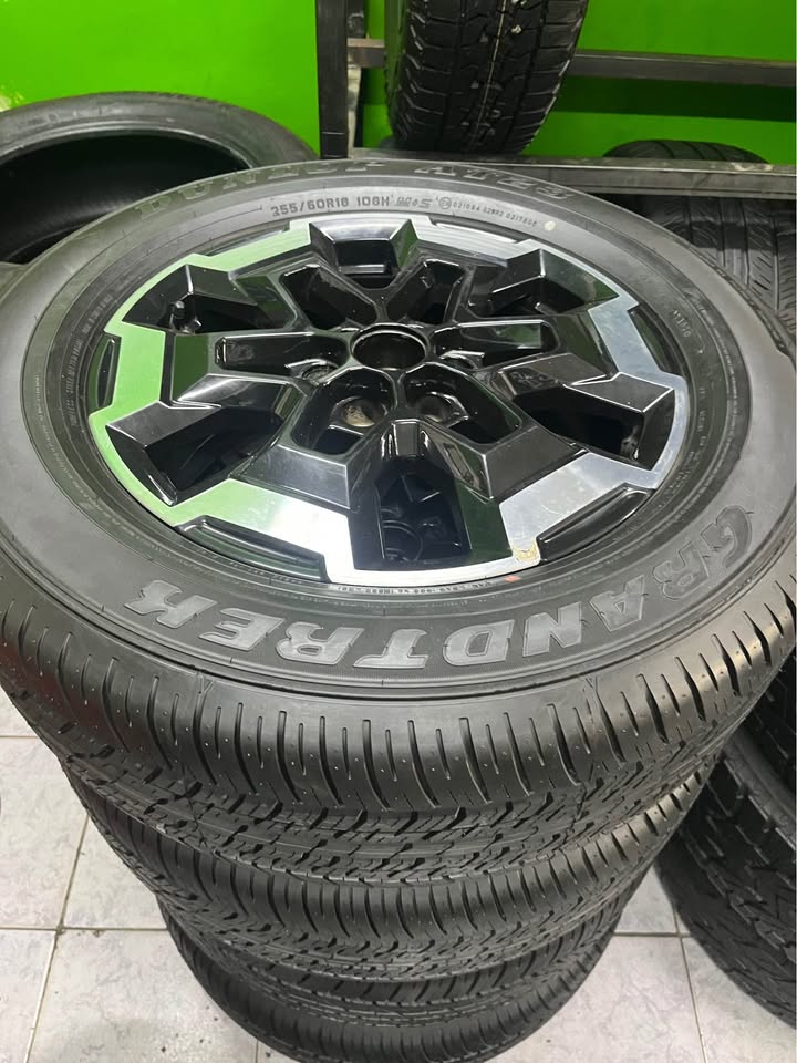 Nissan Navara 18” Mag Rims ( With New Tyres) - Private Seller