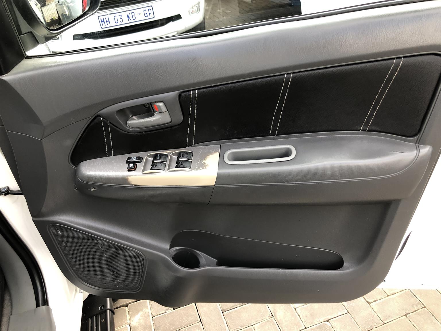 Preloaded Image 14
