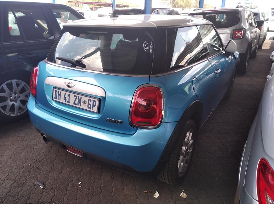 2015 MINI Cooper 1.6 engine starts - Private Seller