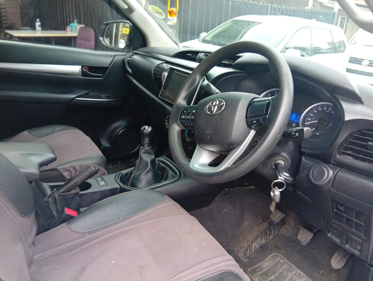 Used 2019 Toyota Hilux 2.4GD-6 Xtra cab Raider manual - Private Seller Used 2019 Toyota Hilux 2.4GD-6 Xtra cab Raider manual - Private Seller