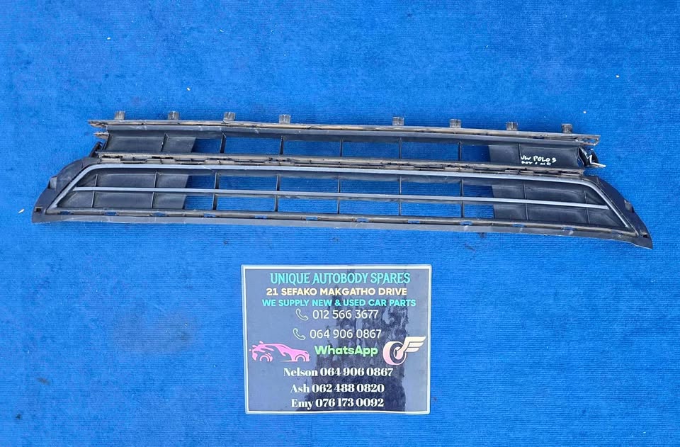 VW Polo 5 Front Main Grille