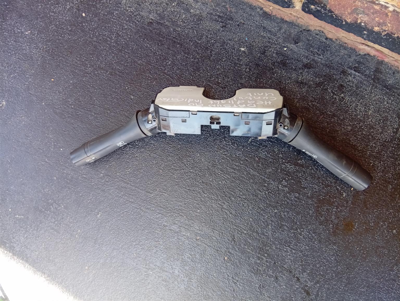 Datsun go headlight indicator switch unit - Private Seller