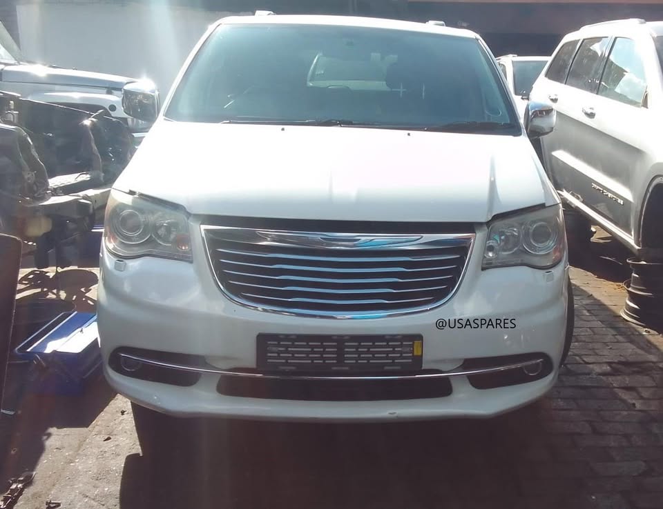 Chrysler Grand Voyager MK3 Used Dashboard For Sale - Private Seller