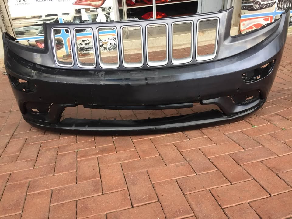Jeep Cherokee bumper for sell in good condition nice and clean - Private Seller Jeep Cherokee bumper for sell in good condition nice and clean - Private Seller