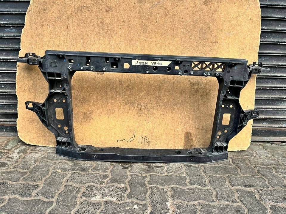 Hyundai venue Cradle - Private Seller Hyundai venue Cradle - Private Seller