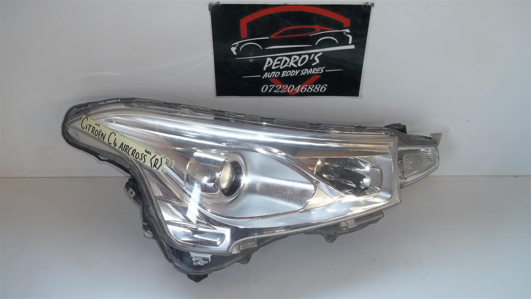 Citroen C4 AirCross (Right) Headlight - Private Seller Citroen C4 AirCross (Right) Headlight - Private Seller