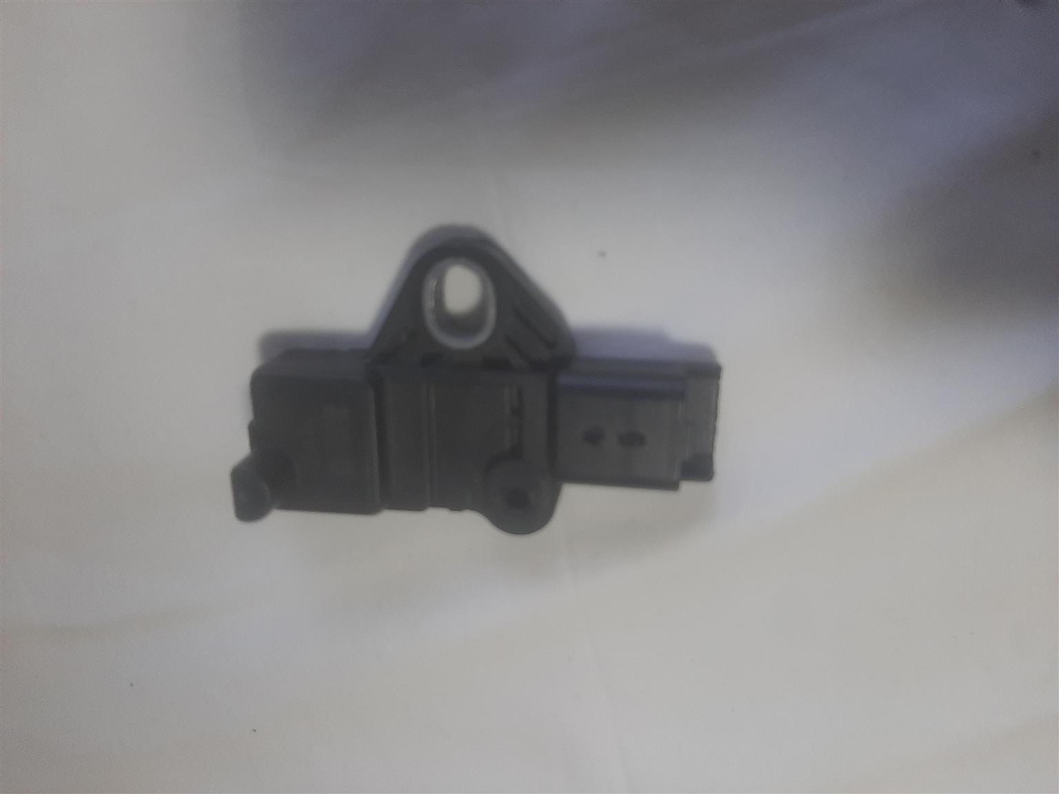 Knock sensor - Private Seller Knock sensor - Private Seller