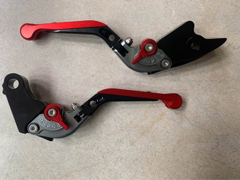 Honda CBR 929 RR brake and clutch levers