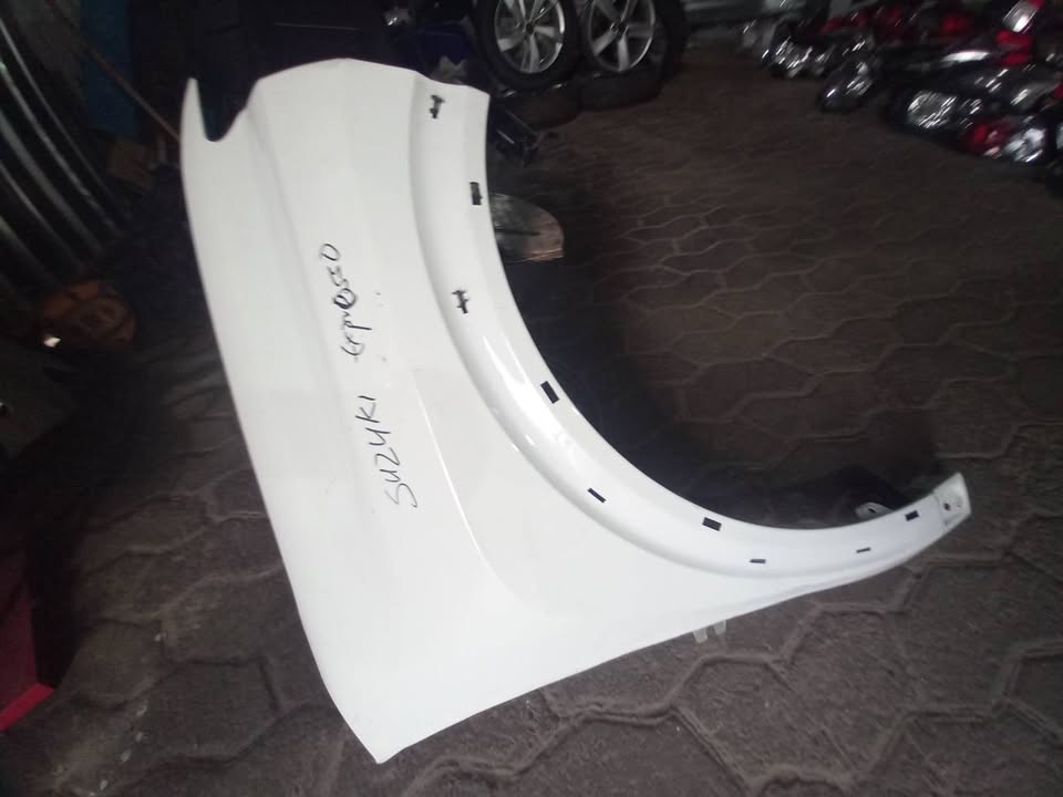 Suzuki Spresso Right Side Fender - Private Seller Suzuki Spresso Right Side Fender - Private Seller