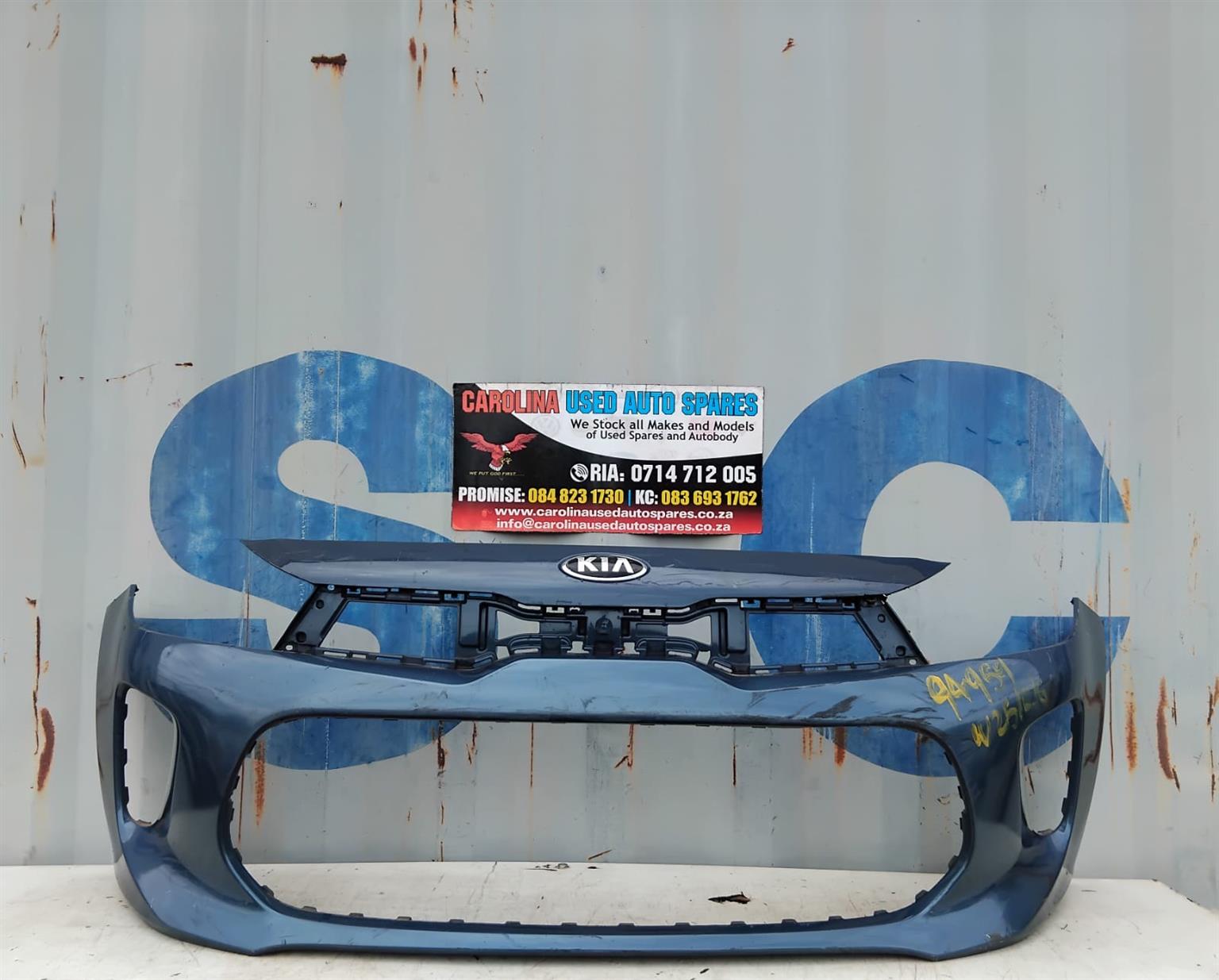 Kia Rio front bumper with badge (2018-2020) - Private Seller Kia Rio front bumper with badge (2018-2020) - Private Seller
