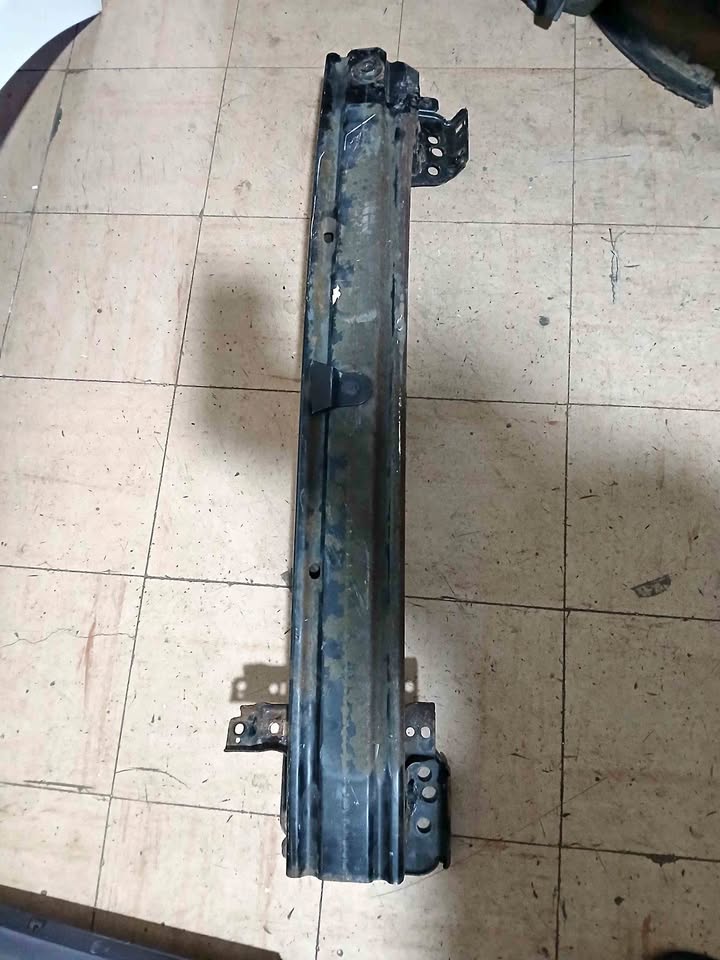 Nissan magnite stiffener - Private Seller Nissan magnite stiffener - Private Seller