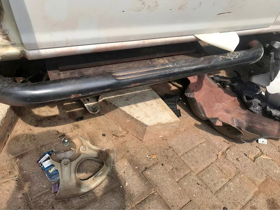 MAHINDRA S6 SIDE STEP FOR SALE - Private Seller MAHINDRA S6 SIDE STEP FOR SALE - Private Seller