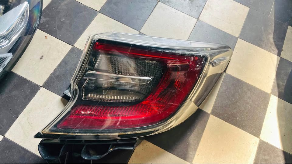 TOYOTA COROLLA XR HATCHBACK TAILLIGHT 2019/21 - Private Seller TOYOTA COROLLA XR HATCHBACK TAILLIGHT 2019/21 - Private Seller