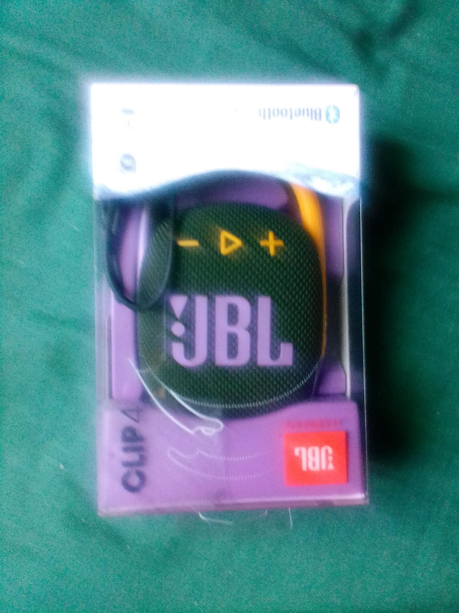 JBL clip 4 Bluetooth speaker for sale..brand newcon..price..1100..asking for 600