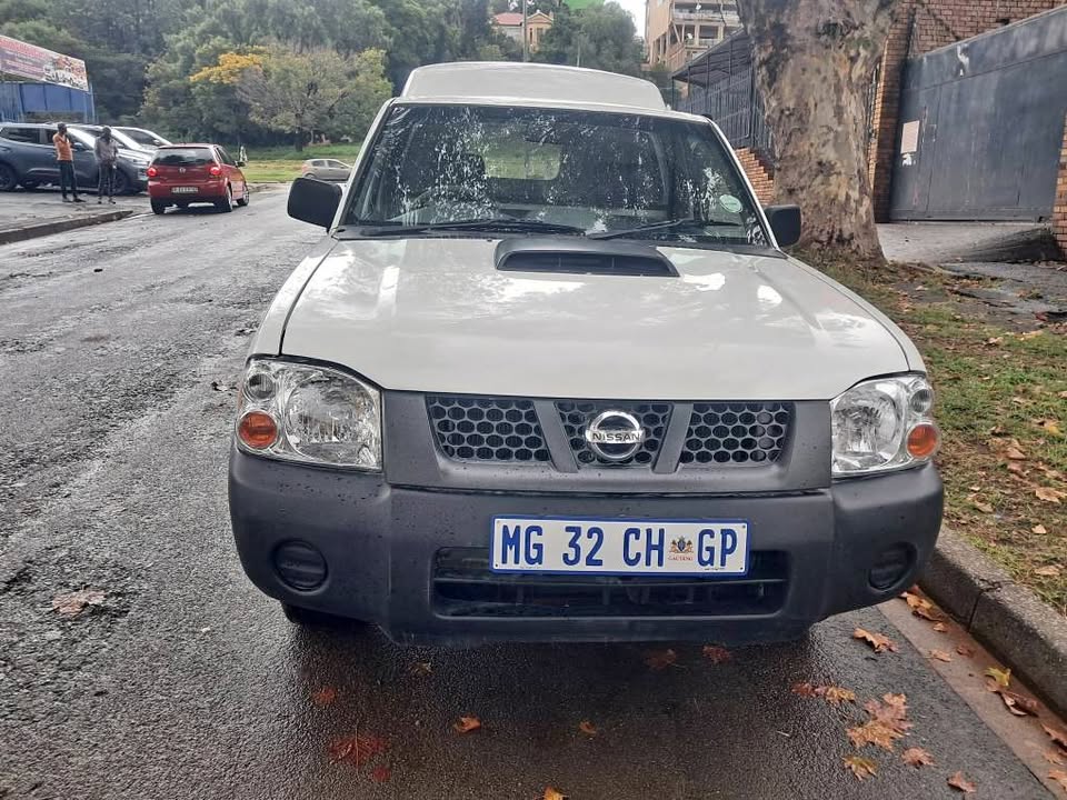 Nissan Np300 Hardbordy Single Cab 2017 for sale