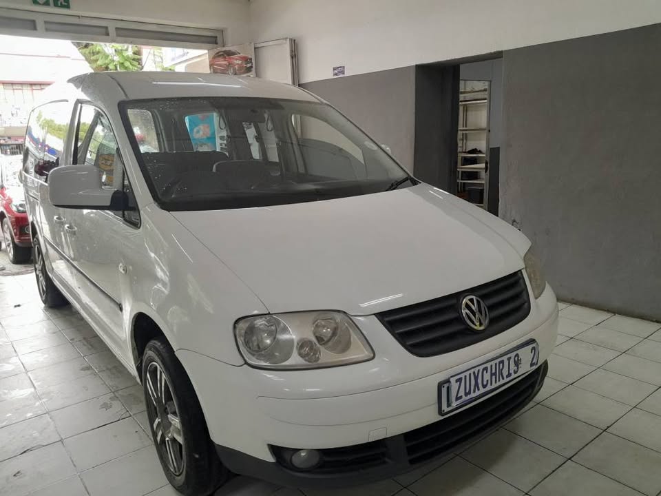 2011 VW CADDY MAXI 2.0 TDI 7SEATER MANUAL
