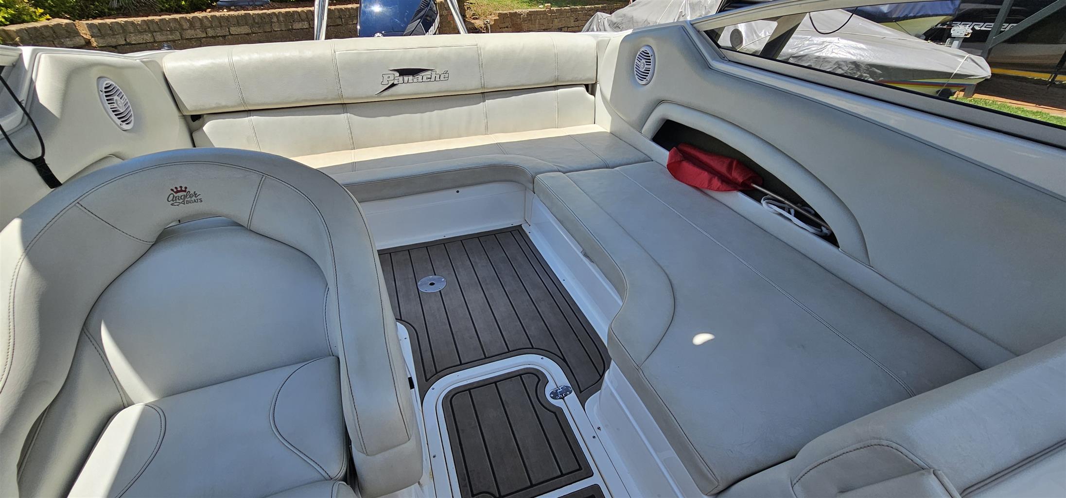 2450 Panache with 250hp