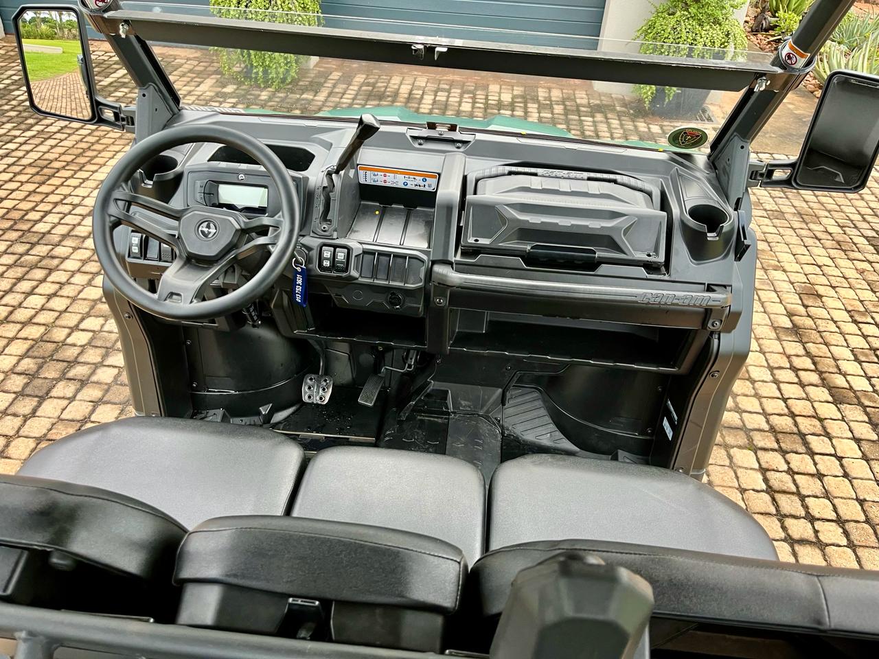 Can Am Traxter HD9