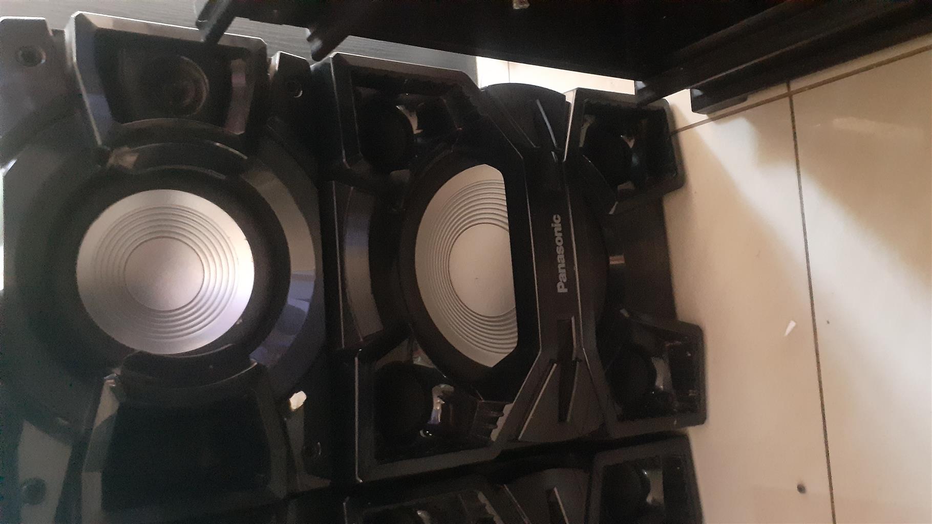 PANASONIC SC-MAX5000 HI-FI System For Sale
