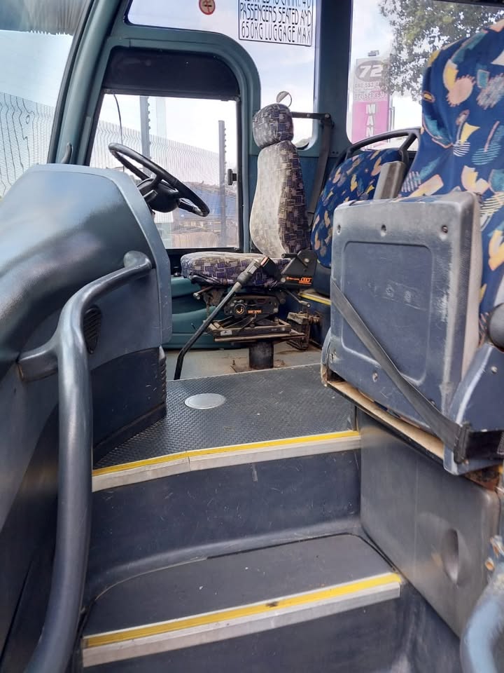 2002 Marcopolo Andare Semi-Lux 40seater Bus