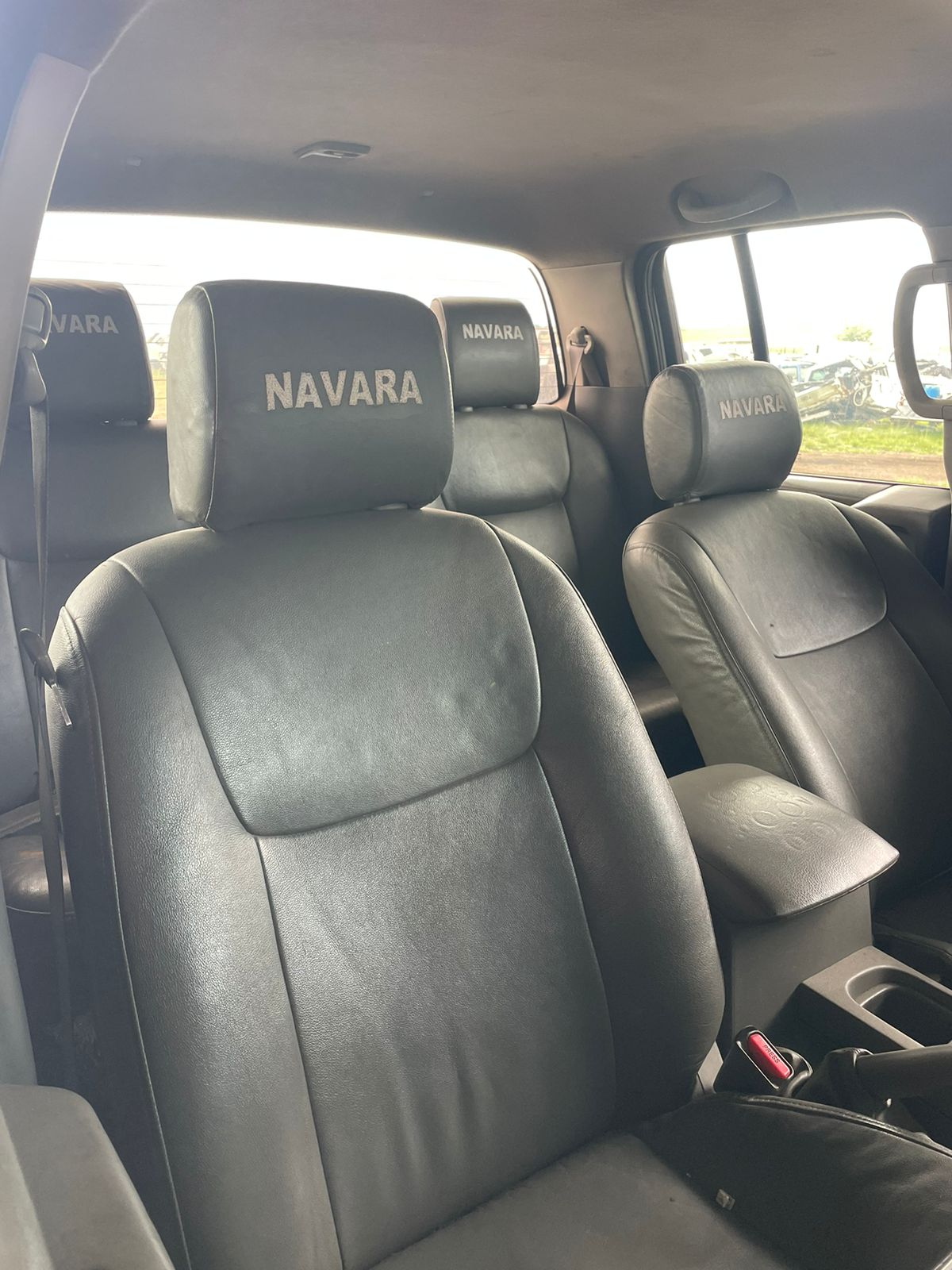 Navara Stripping for parts - Private Seller