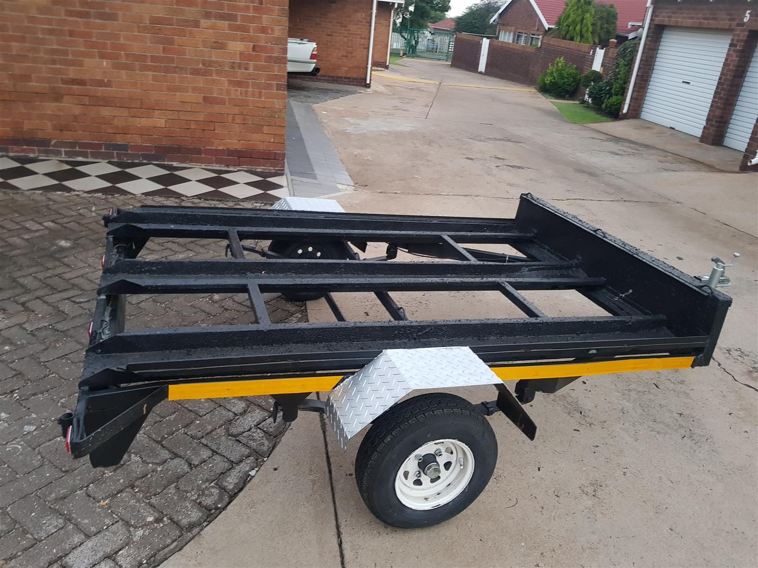 BIKE TRAILER / QUAD BIKE TRAILER WITH PAPERS Junk Mail