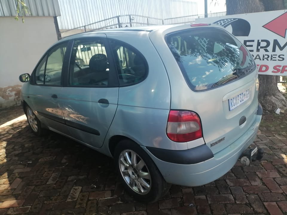 Used 2001 Renault Scenic 1.6 Expression - Private Seller Used 2001 Renault Scenic 1.6 Expression - Private Seller