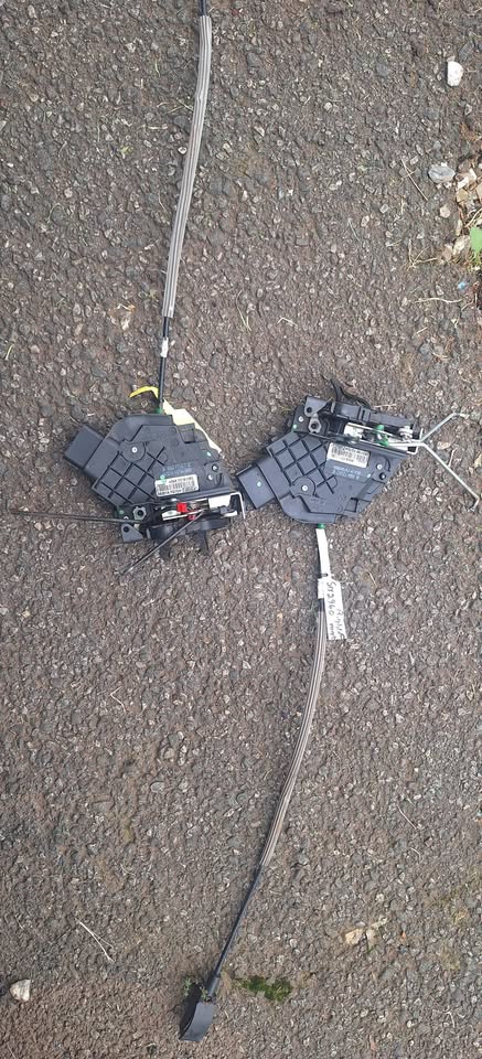 Ford figo door lock meginasm available - Private Seller Ford figo door lock meginasm available - Private Seller