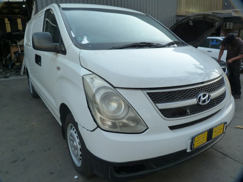 Hyundai H-1 2.5 CRDi Manual White - 2012 STRIPPING FOR SPARES - Private Seller Hyundai H-1 2.5 CRDi Manual White - 2012 STRIPPING FOR SPARES - Private Seller