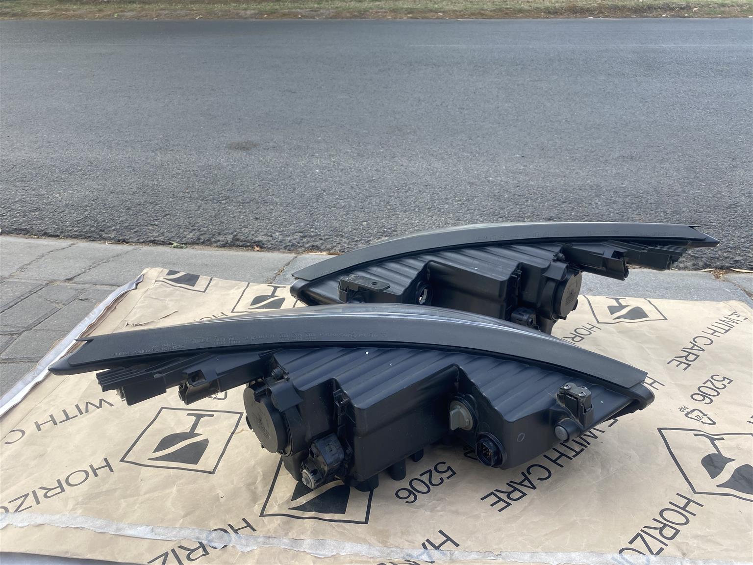 2014 HYUNDAI IX35 LED HEADLIGHTS FOR SALE. IN PRISTINE CONDITION - Private Seller 2014 HYUNDAI IX35 LED HEADLIGHTS FOR SALE. IN PRISTINE CONDITION - Private Seller