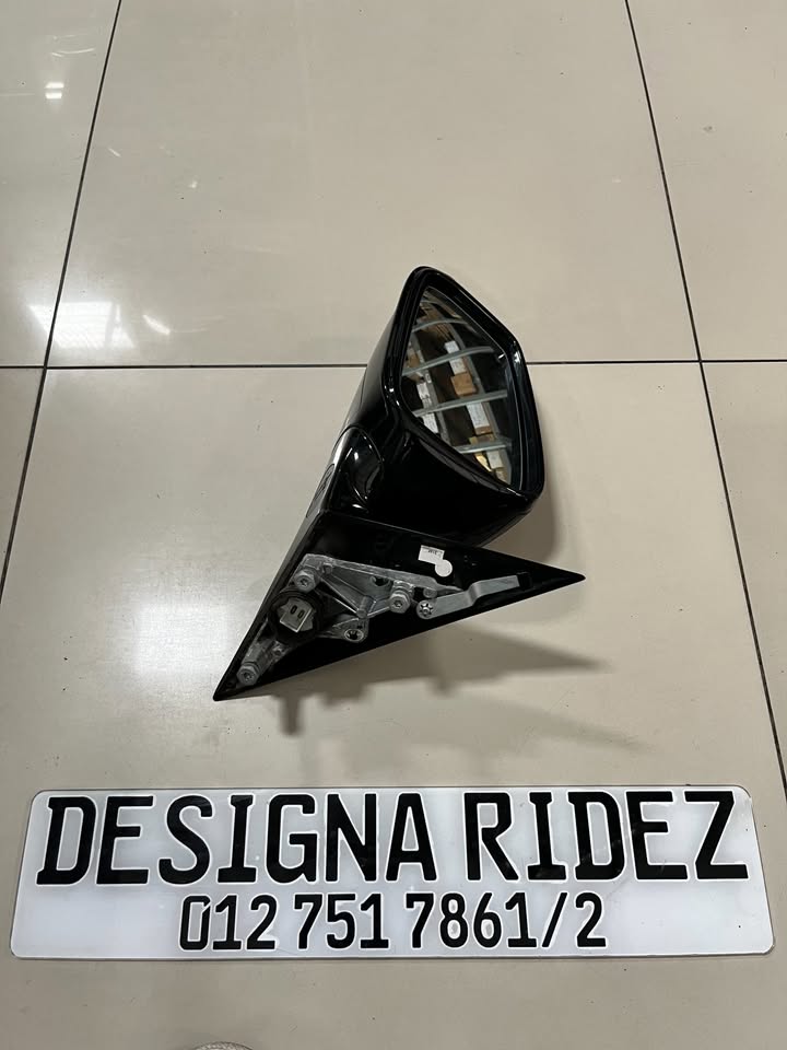 BMW F30 3-SERIES LCI FRONT LEFT MIRROR AVAILABLE. - Private Seller BMW F30 3-SERIES LCI FRONT LEFT MIRROR AVAILABLE. - Private Seller