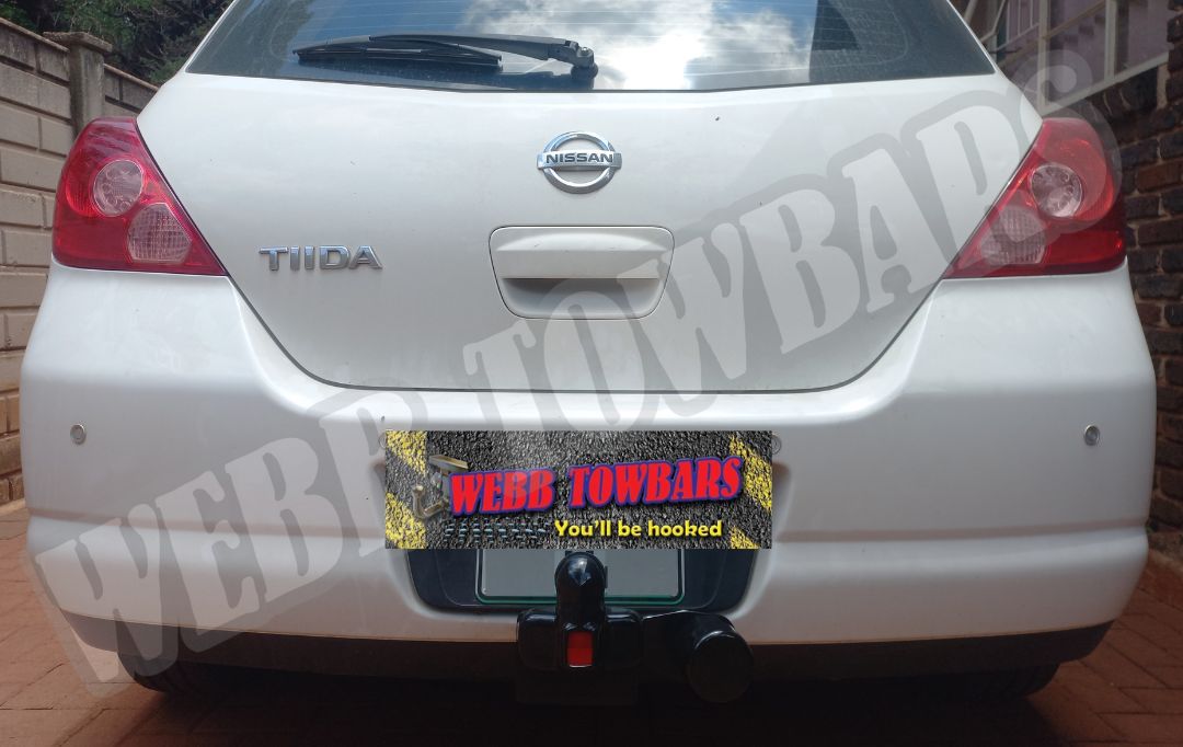 Nissan Tiida Standard/Detachable Towbars - Private Seller