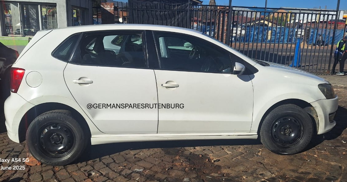2013 POLO VIVO 1.2 DIESEL BLUEMOTION NOW STRIPPING FOR SPARES - Private Seller 2013 POLO VIVO 1.2 DIESEL BLUEMOTION NOW STRIPPING FOR SPARES - Private Seller
