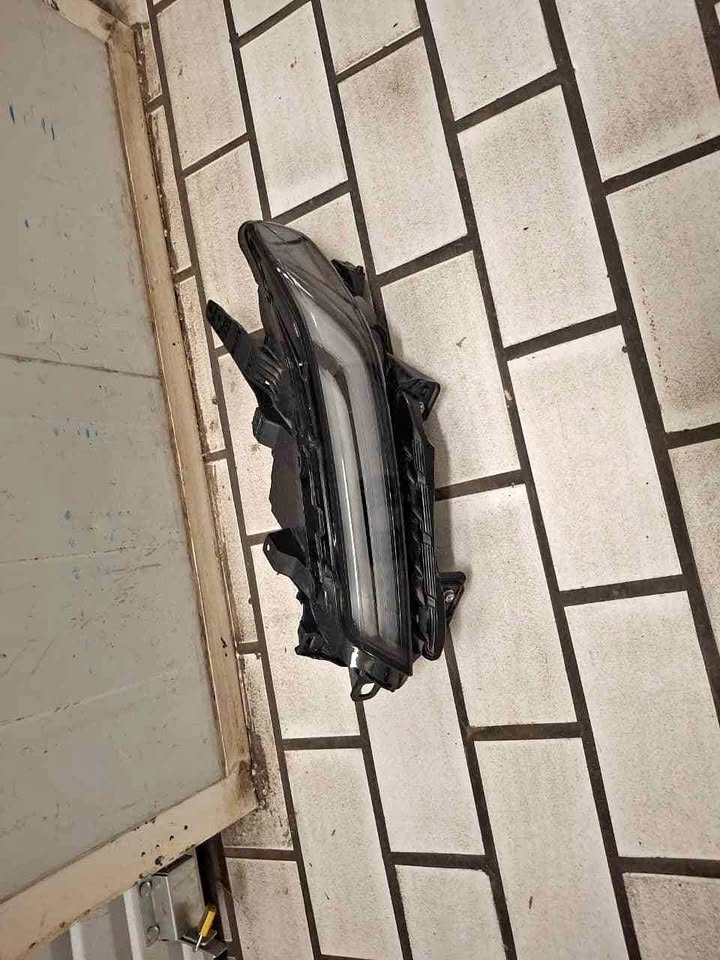Toyota starlet cross headlight left side 2025 model - Private Seller Toyota starlet cross headlight left side 2025 model - Private Seller