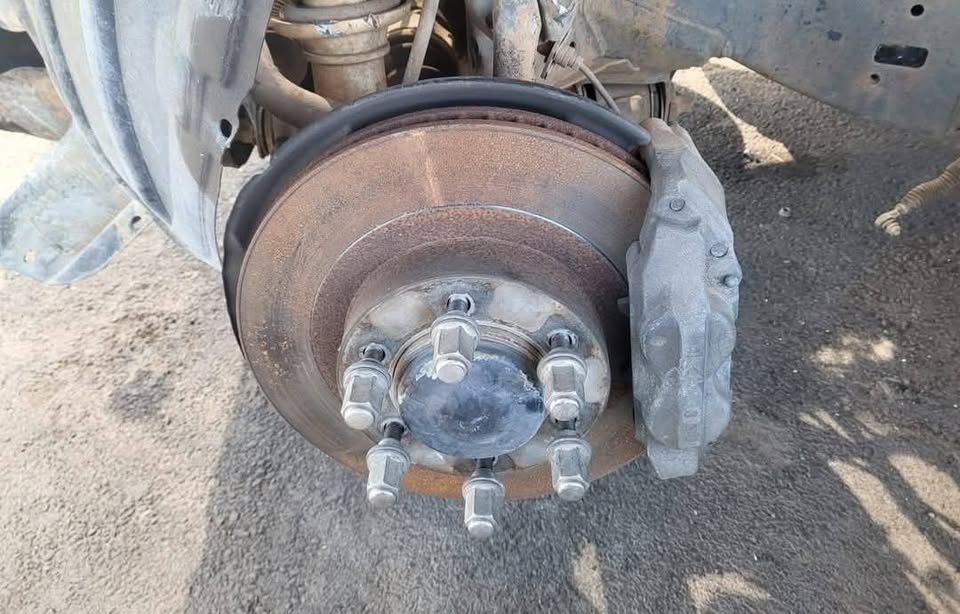 2003-2006 TOYOTA PRADO 4.0 V6 STRIPPING FOR SPARES/PARTS