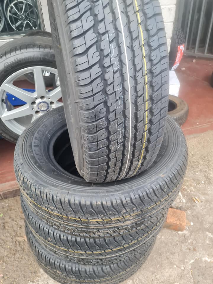 4x255/65 /17 Dunlop Grandtrek AT Brand new