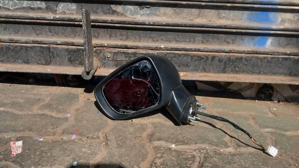 Toyota Starlet side mirror - Private Seller