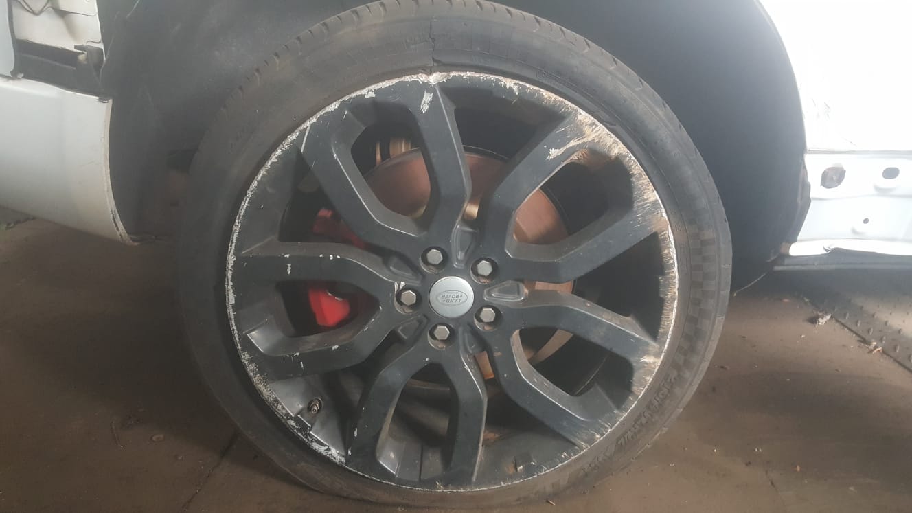 2016 Range Rover Sport 3.0l SDV6 SE Rim Set for sale - Private Seller 2016 Range Rover Sport 3.0l SDV6 SE Rim Set for sale - Private Seller