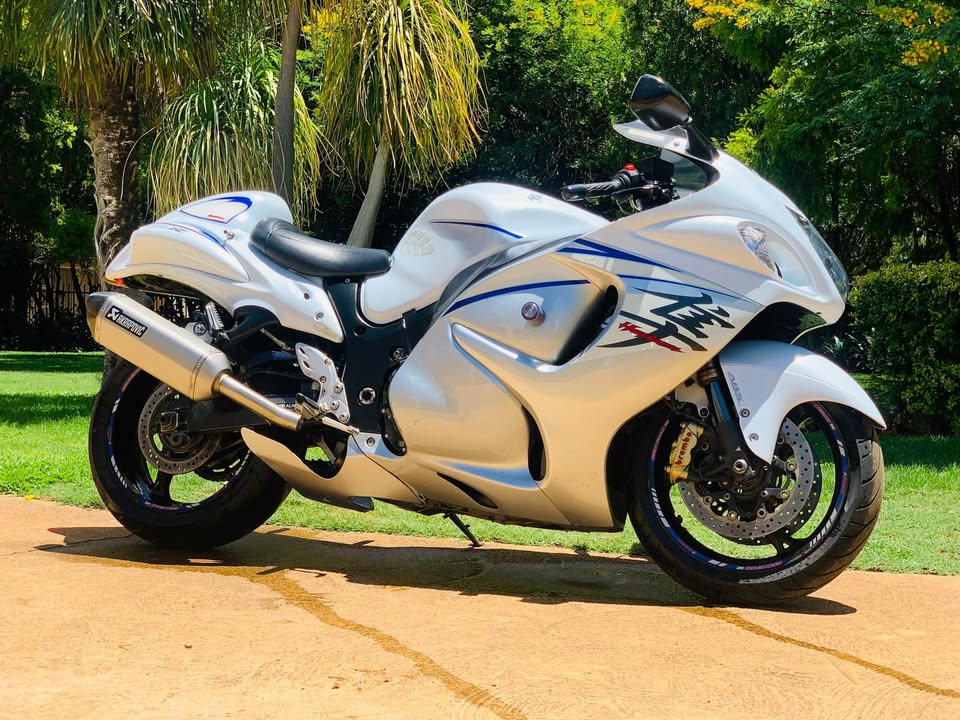 2016 Suzuki gsxr1300 Hayabusa!!! - Private Seller 2016 Suzuki gsxr1300 Hayabusa!!! - Private Seller