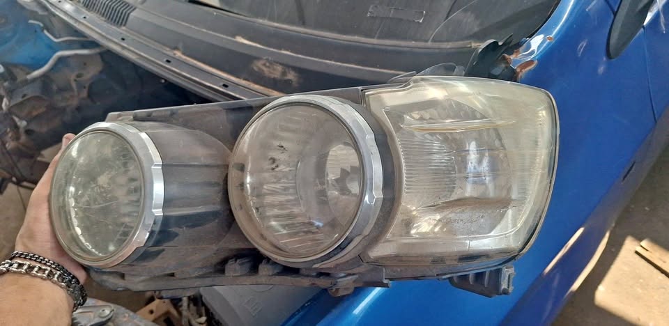 Chevrolet sonic headlights available - Private Seller Chevrolet sonic headlights available - Private Seller