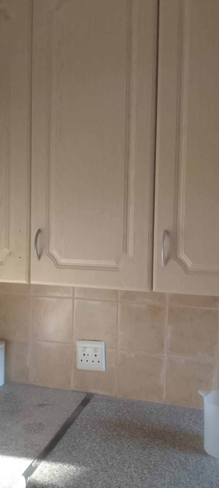 Used cupboards and budlers Junk Mail