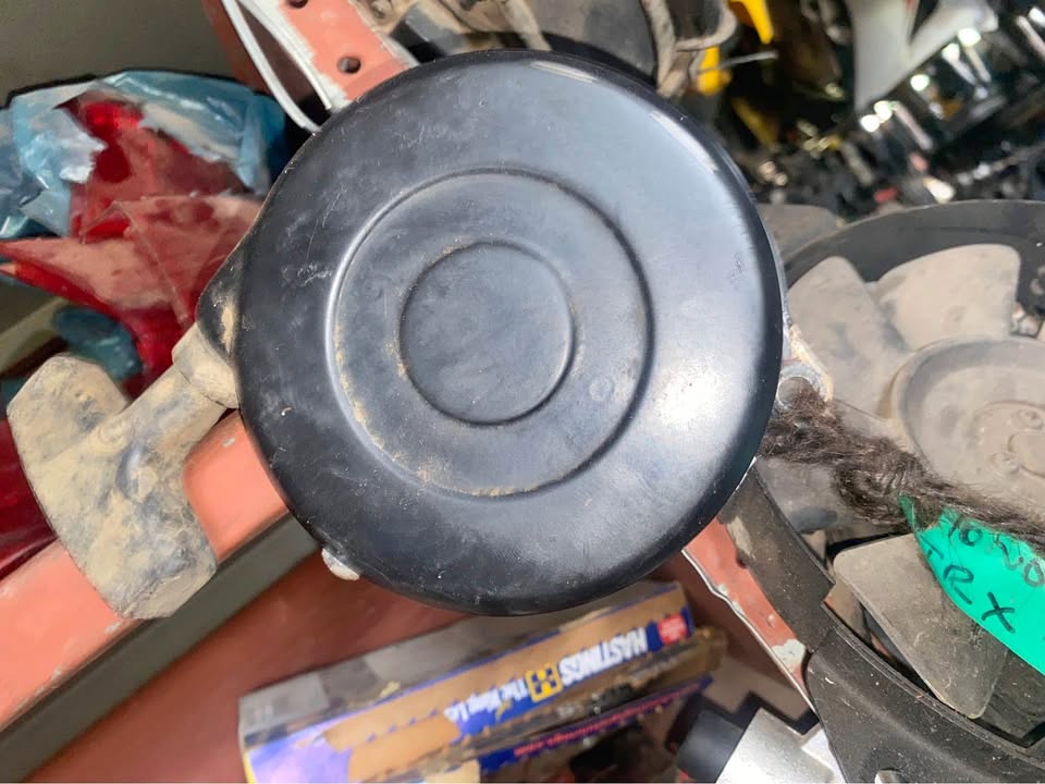 Honda TRX 250 pull start. Meyerton bike scrapyard new and secondhand spares and accessories. - Private Seller Honda TRX 250 pull start. Meyerton bike scrapyard new and secondhand spares and accessories. - Private Seller