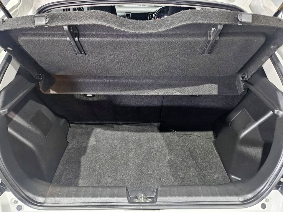 2020 TOYOTA STARLET 1.4XR